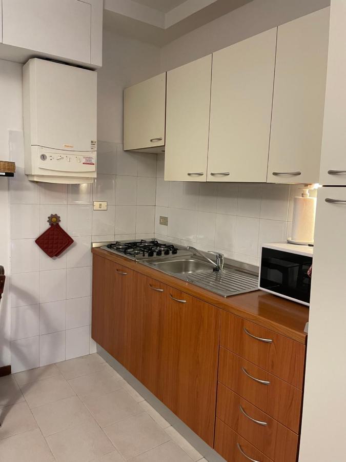 Accademia Family Apartment Bergamo Bagian luar foto