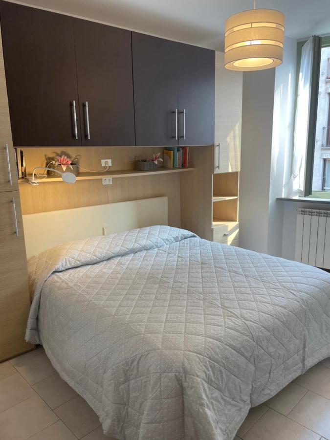 Accademia Family Apartment Bergamo Bagian luar foto
