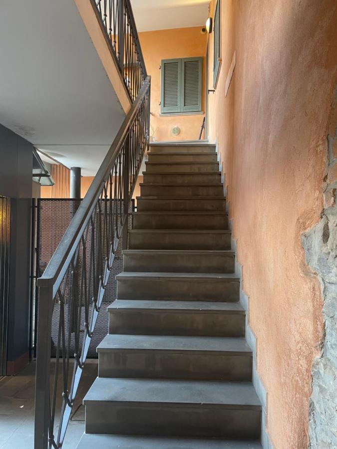 Accademia Family Apartment Bergamo Bagian luar foto