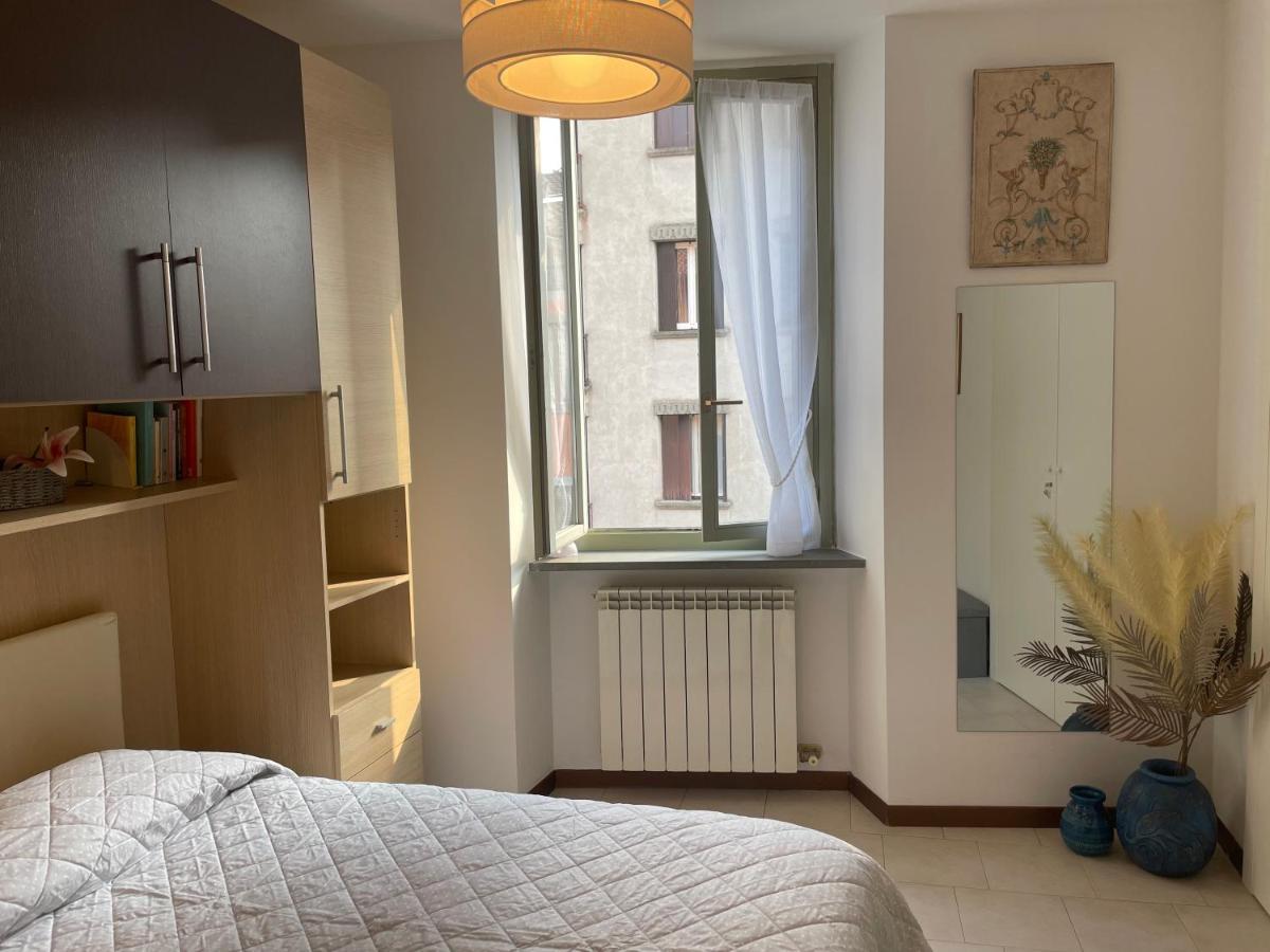 Accademia Family Apartment Bergamo Bagian luar foto