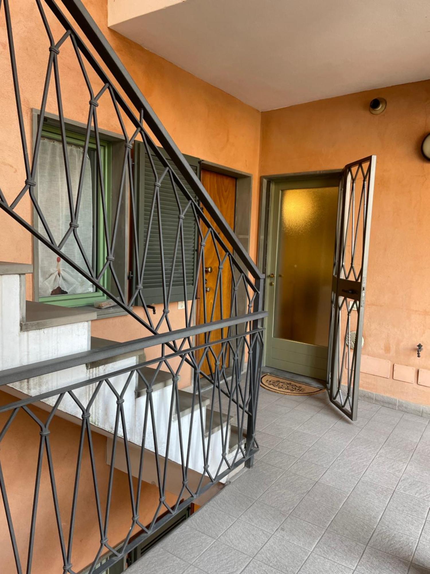 Accademia Family Apartment Bergamo Bagian luar foto